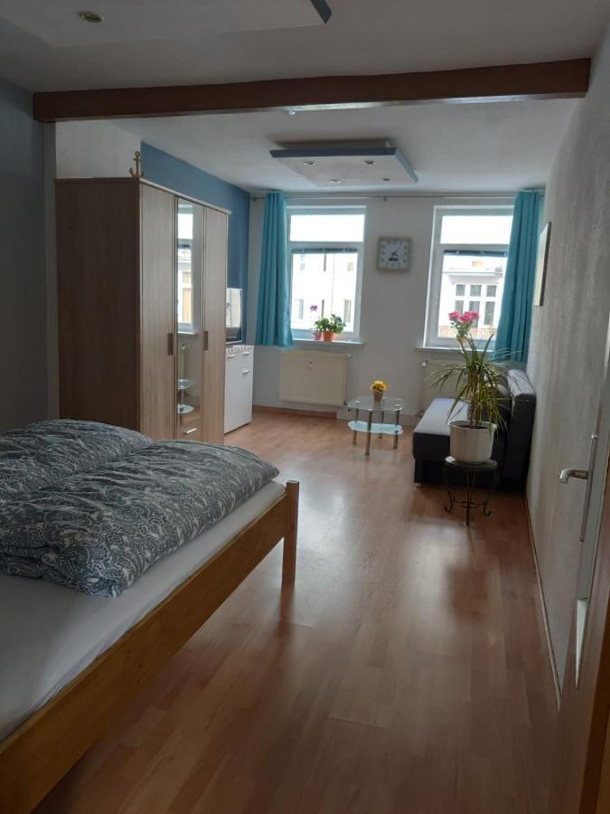 Thamy'S Homestay 2 Rostock Exterior foto